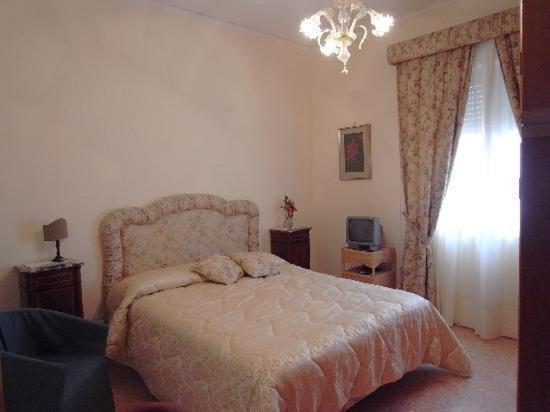Casa Rachele Bed and Breakfast Piano di Sorrento Rum bild